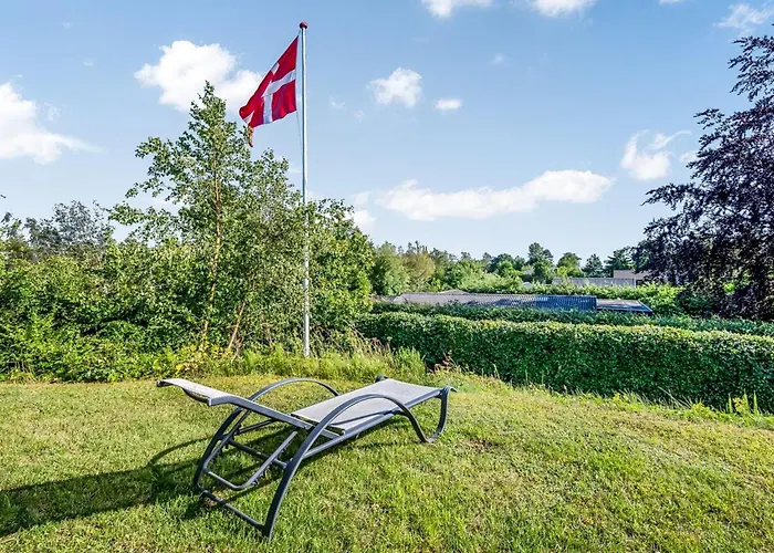 Holiday home - 300m From The Sea By Interhome *